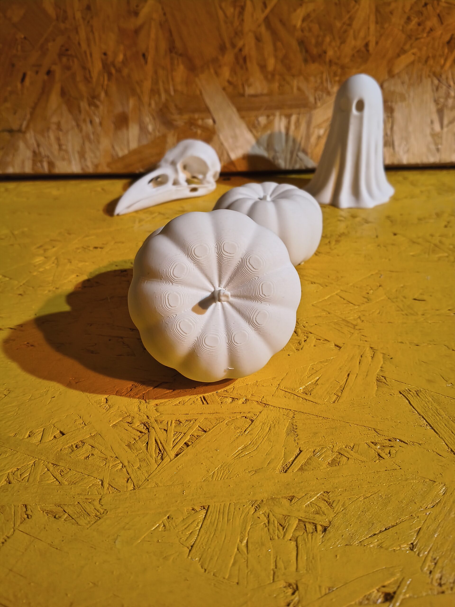 Zestaw do malowania na Halloween — 2 dynie + duch (wydruk 3D) - obrazek 2