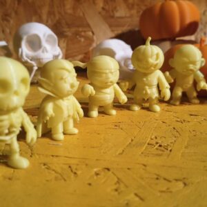 Świecące figurki na Halloween — zestaw 9 figurek (wydruk 3D)