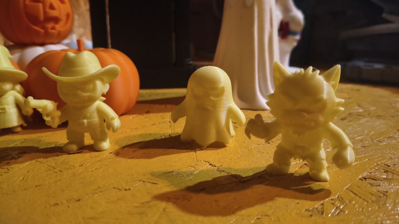 Świecące figurki na Halloween — zestaw 9 figurek (wydruk 3D) - obrazek 2